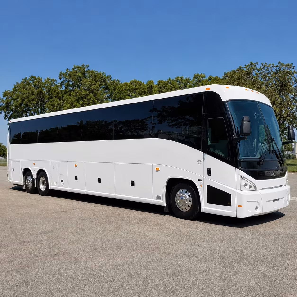recurring sunday shuttle buses for salinas church groups