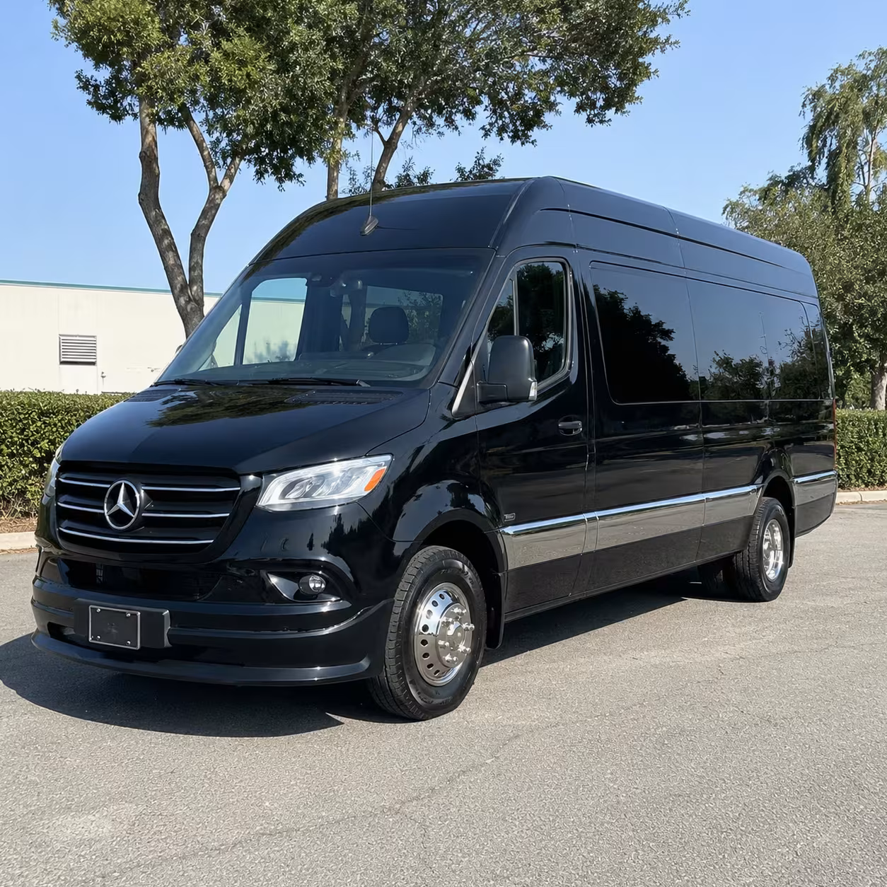 salinas long distance bus rentals